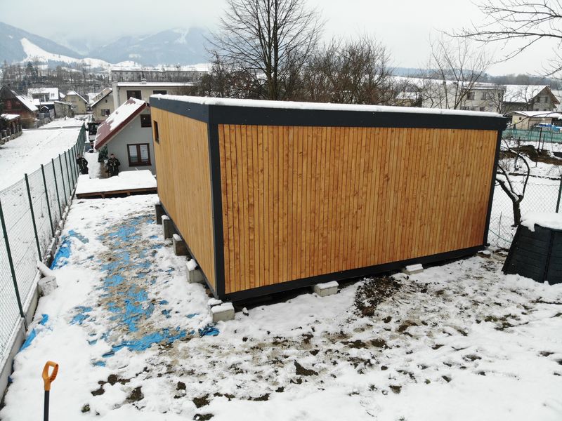 Veľký záhradný domček 6 × 5 m v odtieni dub